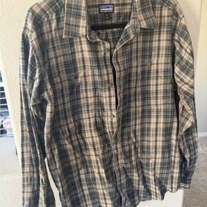 Patagonia Men's Casual Plaid Shirt - Blue and Gray